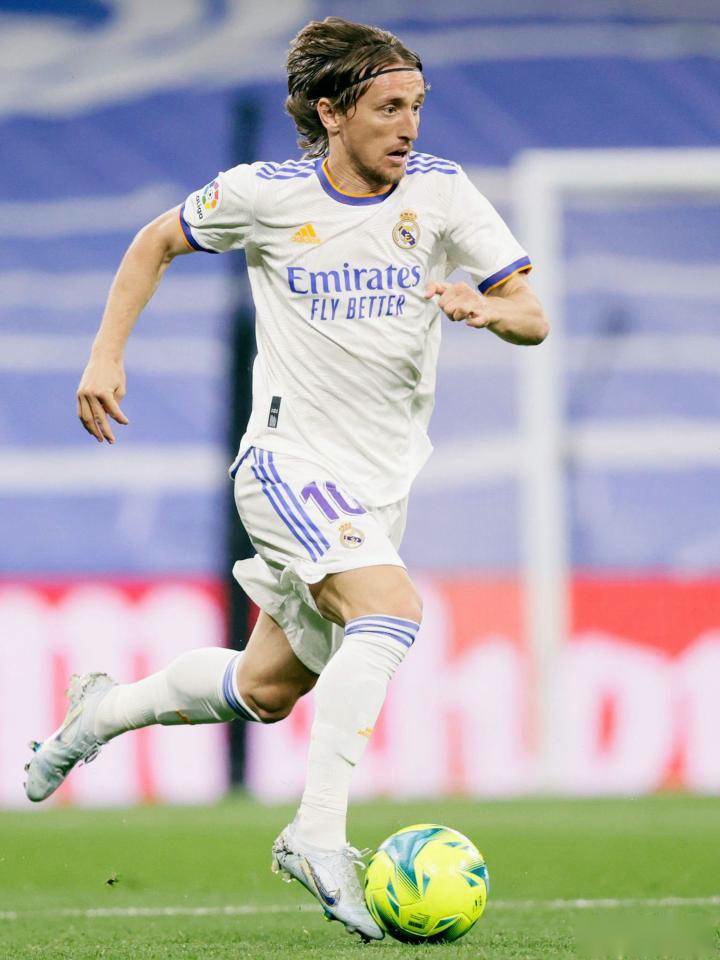 记者：蒯纪闻左臂疑似骨裂，刘浩帆膝盖内侧副韧带出现伤病